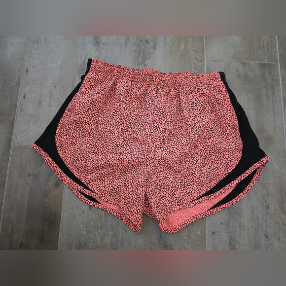 Nike Printed Tempo Track Shorts in Cobblestone - Picture 1 of 7